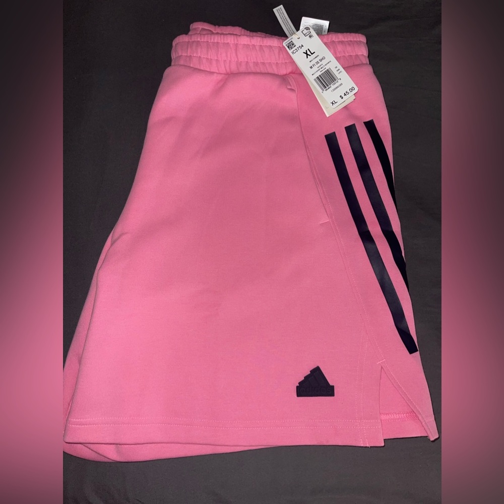 Adidas shorts XL